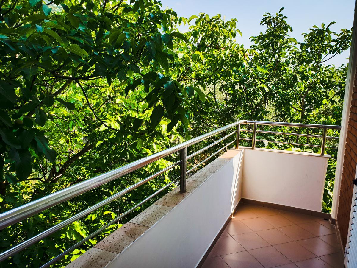 Lux Apartments Vlore Exterior photo