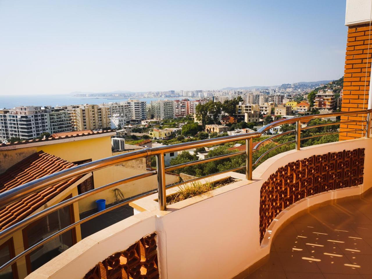 Lux Apartments Vlore Exterior photo